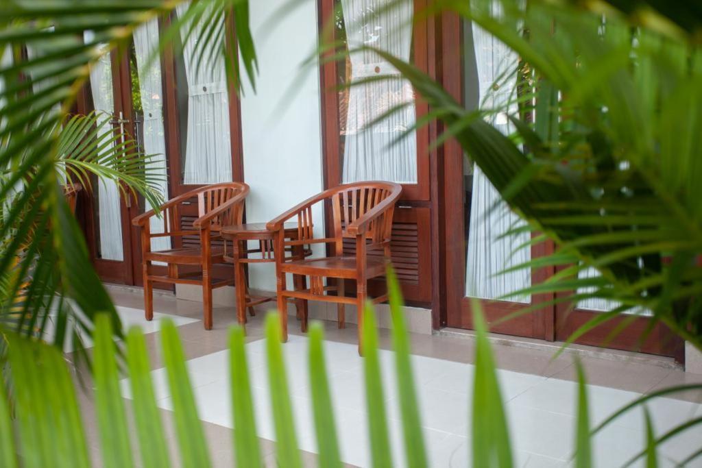 Mae Mae Beach House Batununggul Kültér fotó