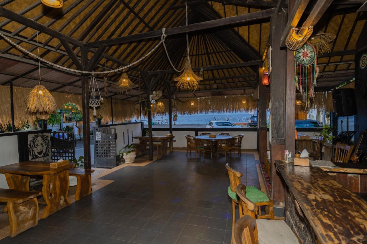Mae Mae Beach House Batununggul Kültér fotó