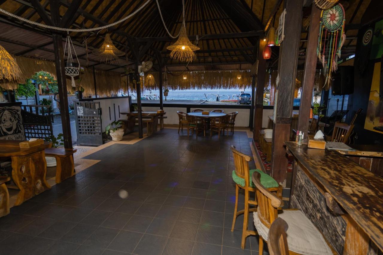 Mae Mae Beach House Batununggul Kültér fotó
